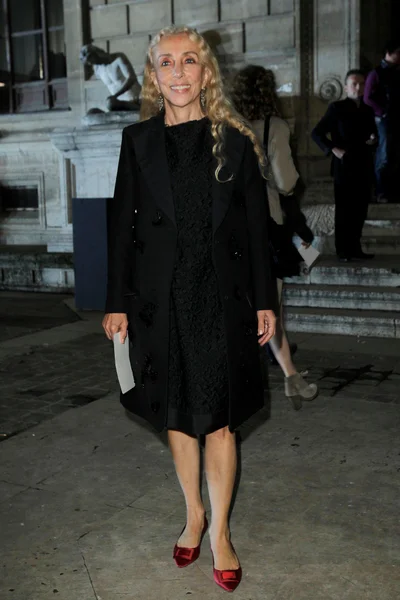 Look 3